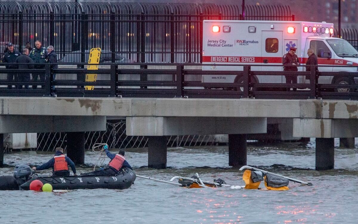 Muere Agustín Escobar, CEO de Siemens España, junto a su mujer y sus hijos en un accidente de helicóptero en Nueva York